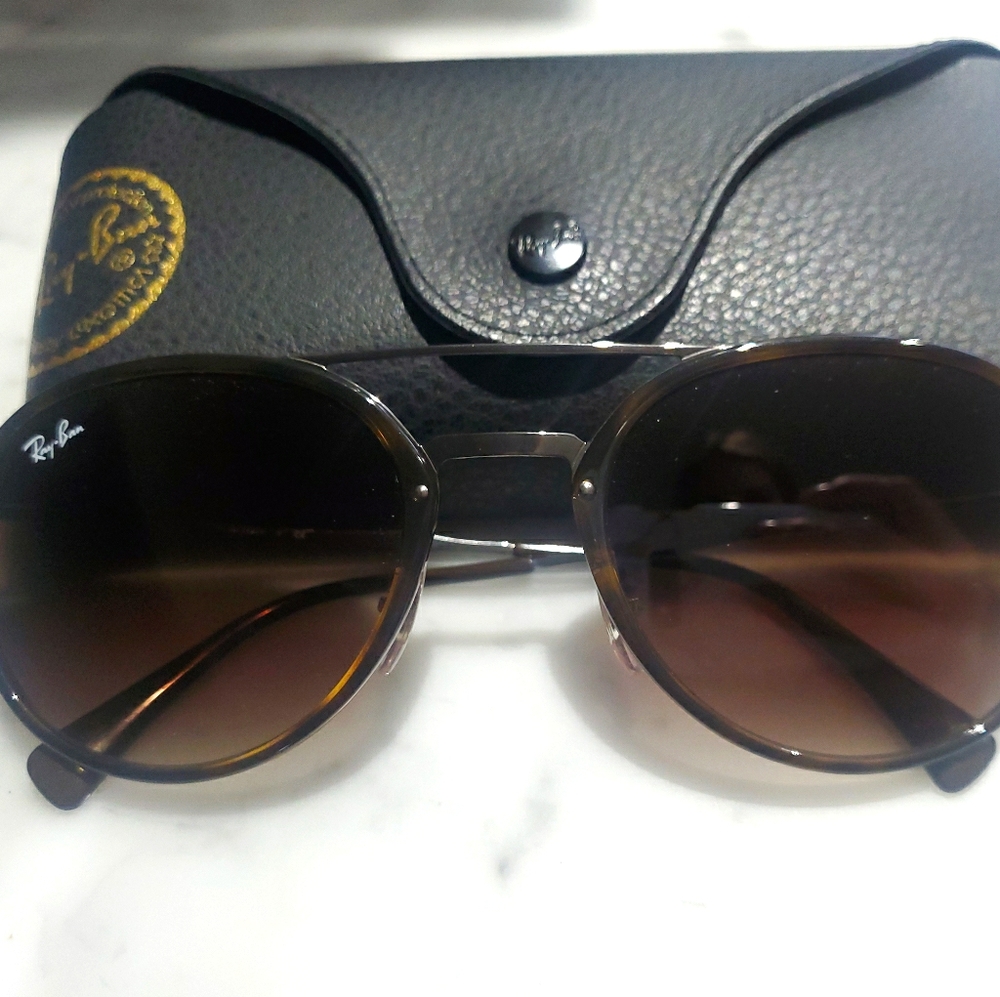 Ray Ban 4287 Sunglasses